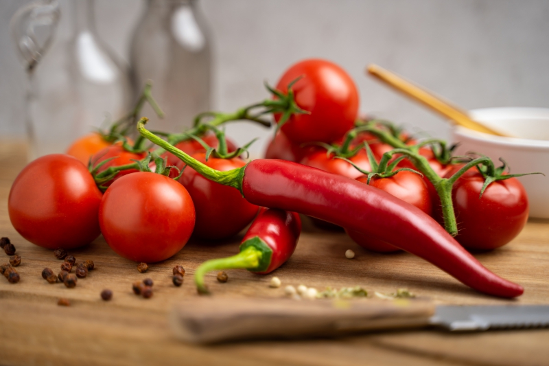 traiteur-SILLANS LA CASCADE-min_tomatoes-5365186